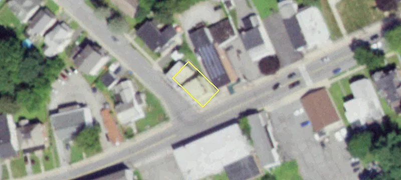 727 Hudson Ave