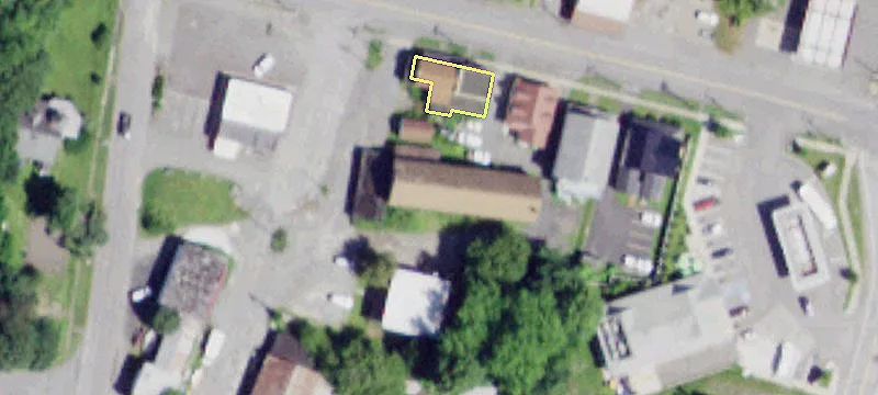 15 Albany Ave
