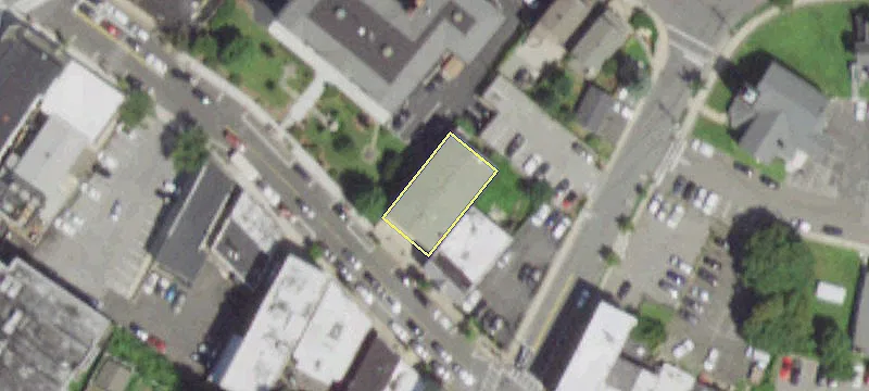 69 Main St