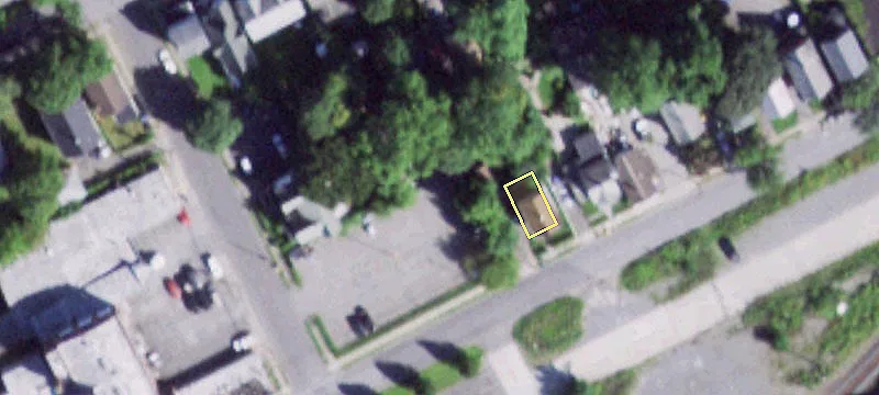 87-89 Greenkill Ave