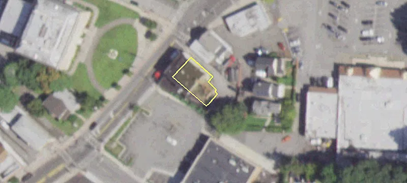 84 Croton Ave