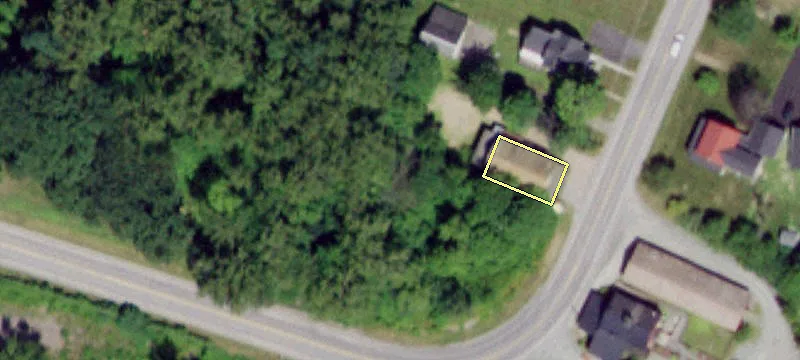 856 Main St