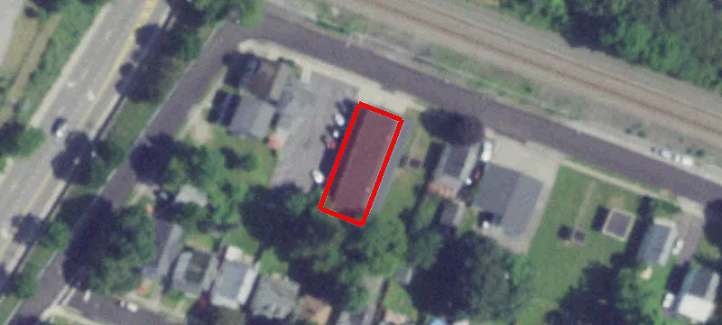 224 Maple Ave