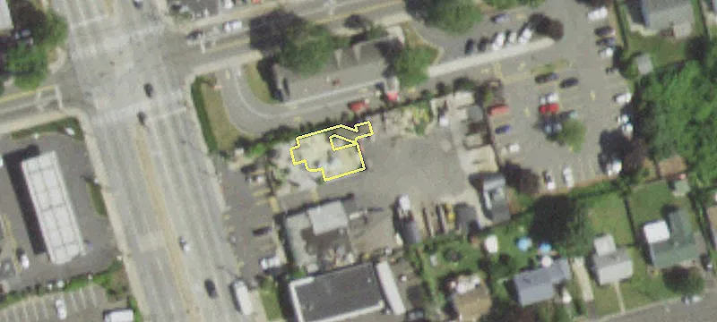 1973 Deer Park Ave