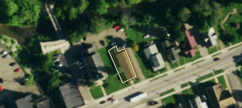 223 Main St