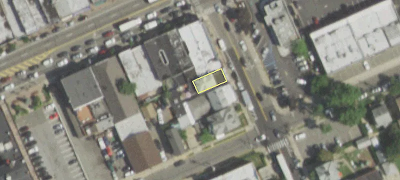271 Willis Ave
