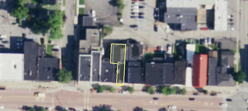 686 Main St