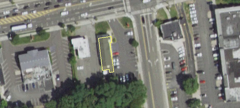 1075 Middle Country Rd