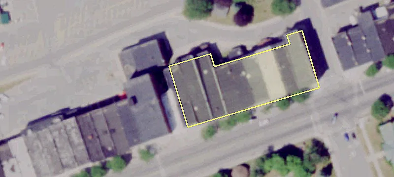 63 Main St
