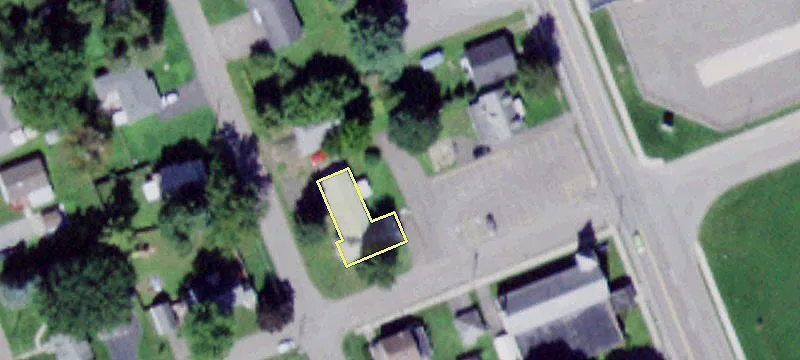 1074 Main St