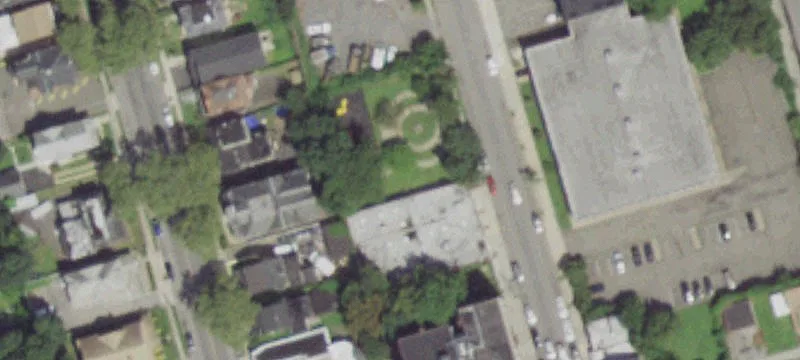 256 4th Ave
