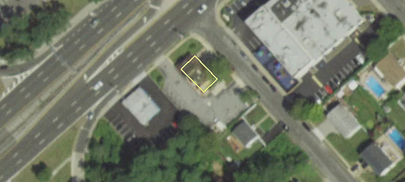 27 Sunrise Hwy