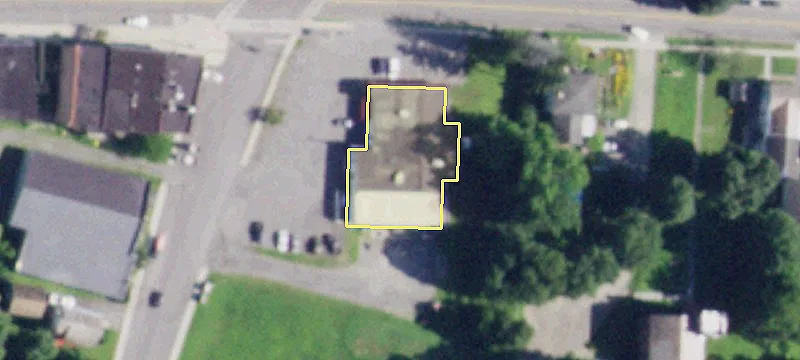 33-35 Main St