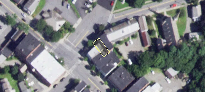 5 Salem St