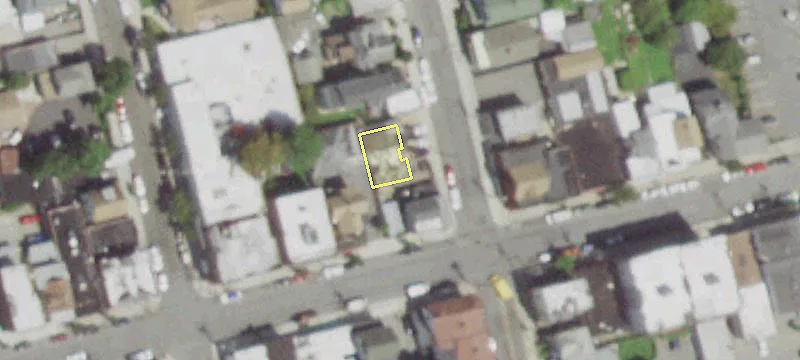 221 Un Ave