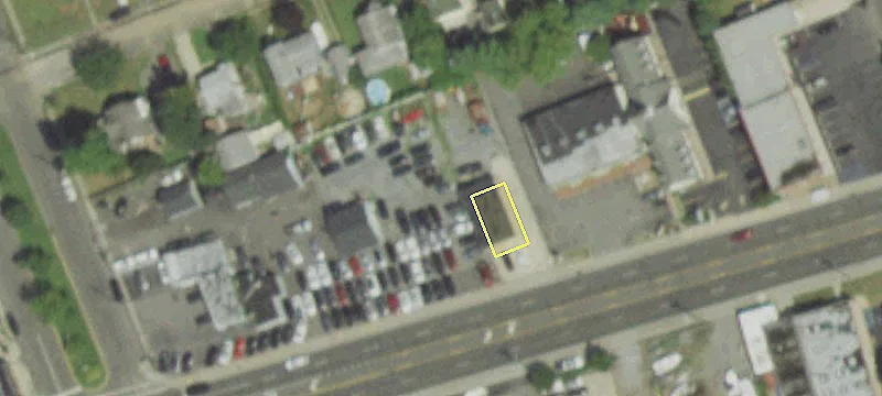 1219 Montauk Hwy