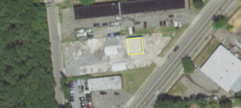 240 Middle Is Rd