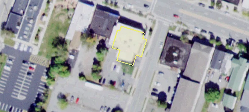 463 Broadway
