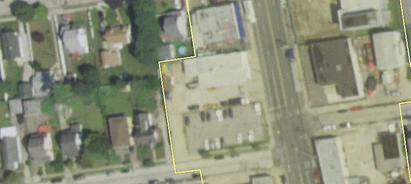 363 Main St