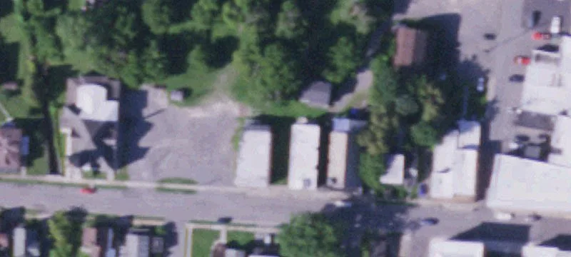128 Ctr St