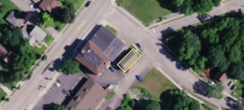 8 Gardeau St