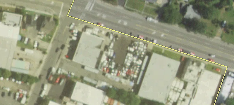 77 Dixon Ave
