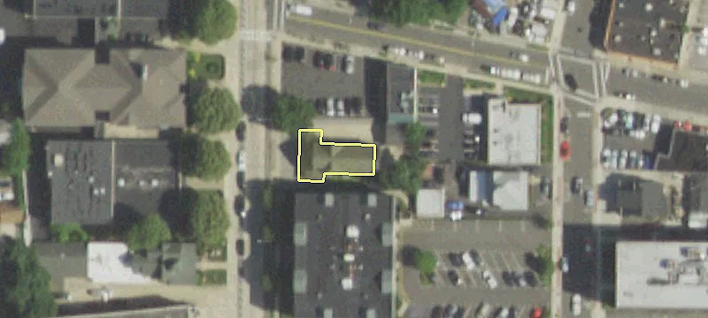 59 Clinton Ave