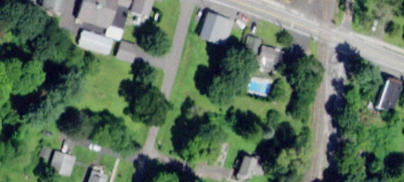 120 Maple Ave