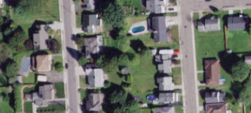 3 12th Wren St