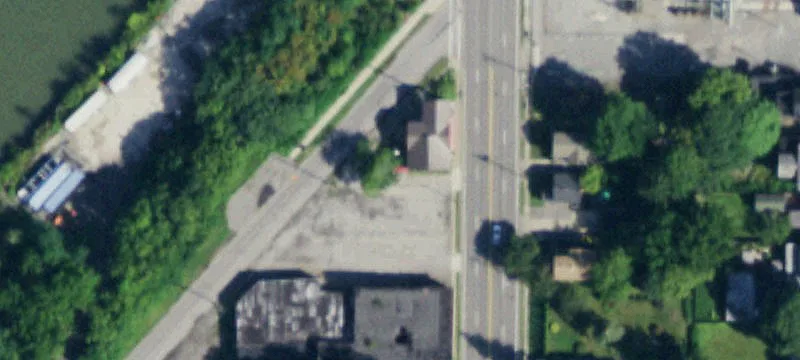 35 Transit St