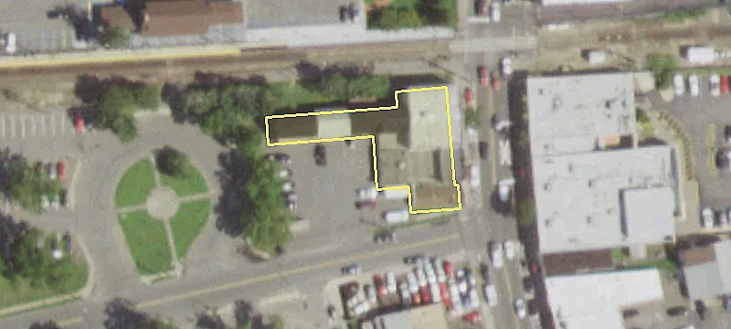 2 Larkfield Rd