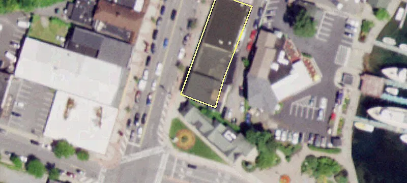 140 Canada St