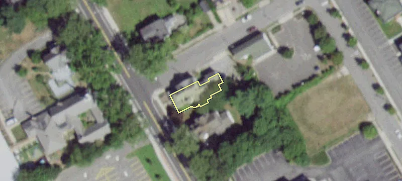 548 Roanoke Ave
