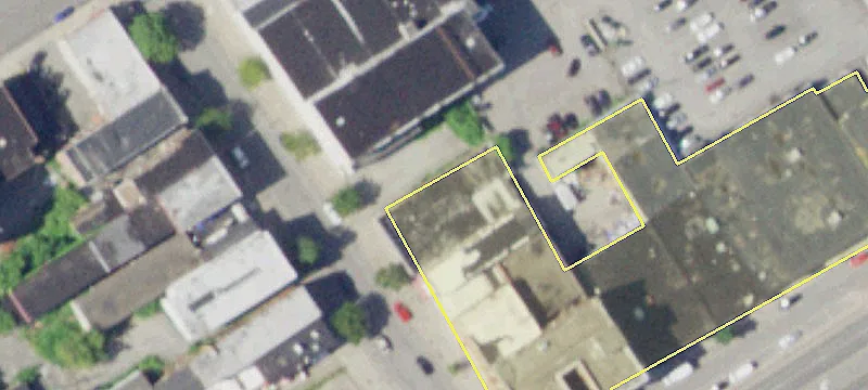 126 Main St