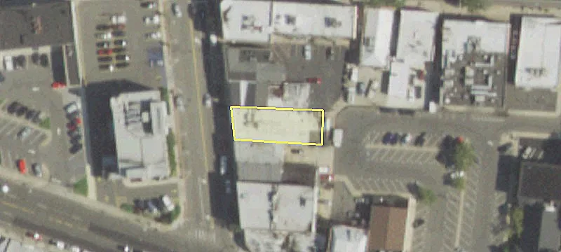 13-13A Vlg Ave