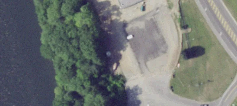 384 Riv Rd