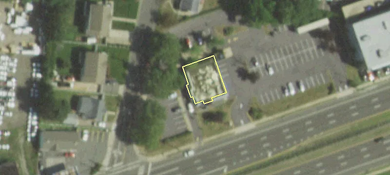 1104 Sunrise Hwy