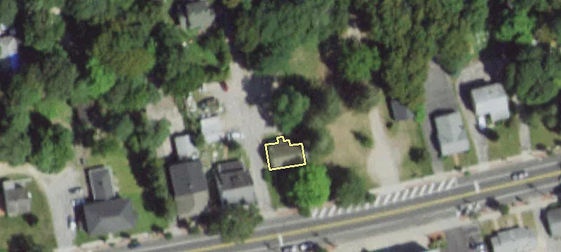 88 Montauk Hwy