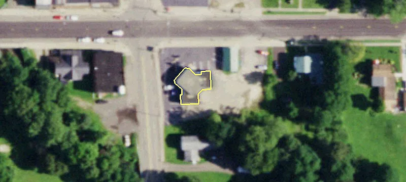 2 Main St