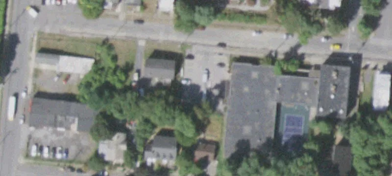 249 Renwick St