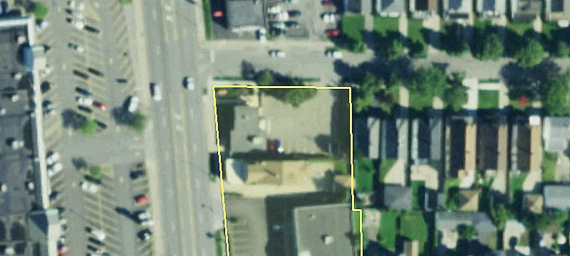 2165 Delaware Ave