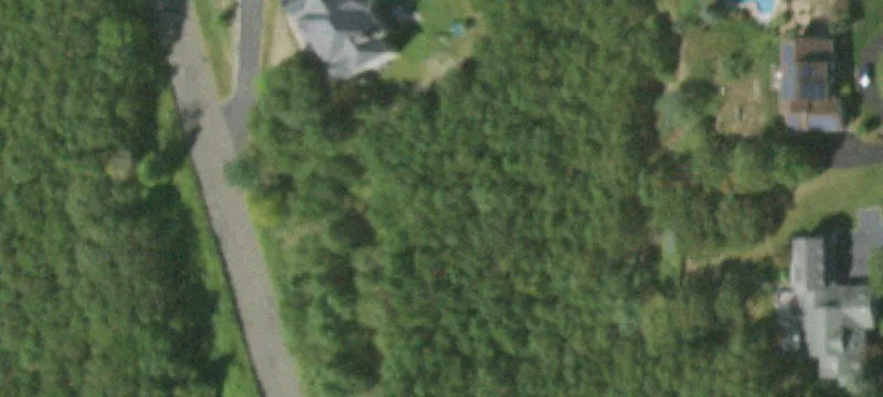 86 Halley Dr