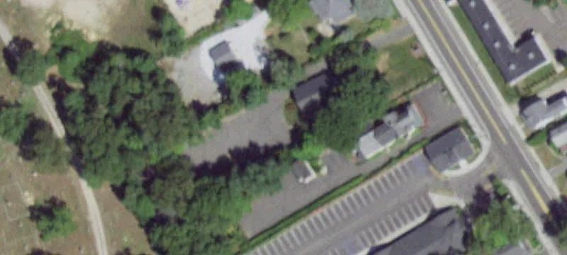 737 Roanoke Ave