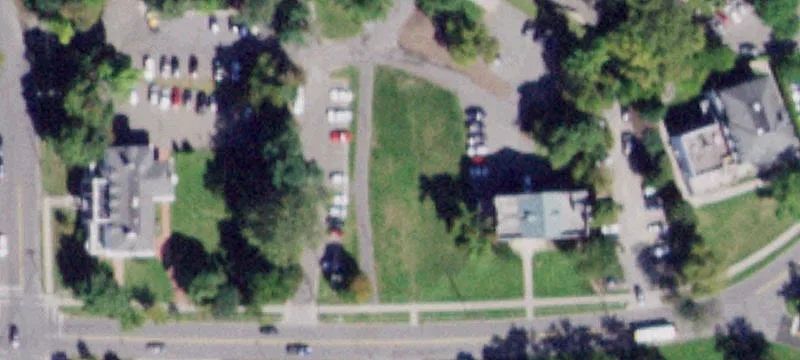 722 University Ave
