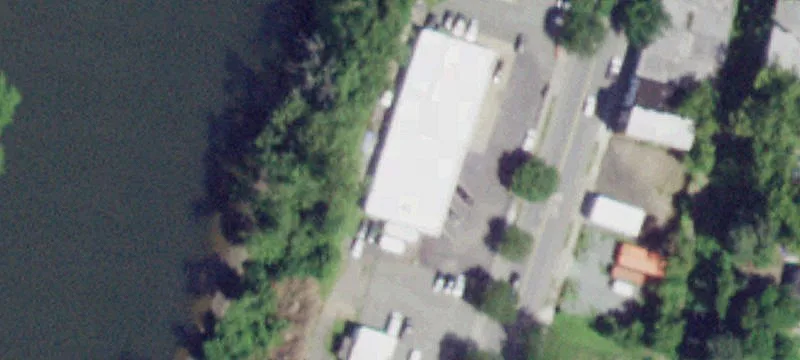631 Riv St