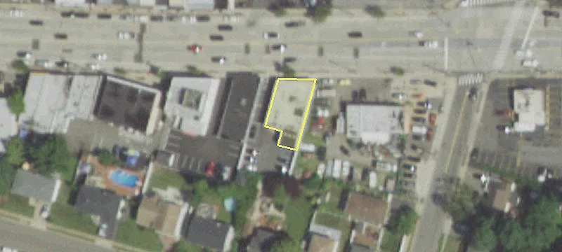 4242 Merrick Rd