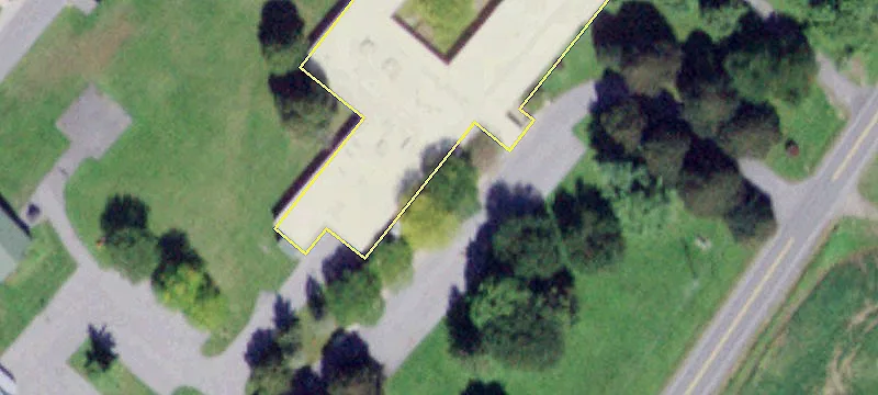 7451 County House Rd