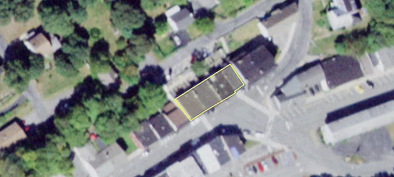 10 Main St