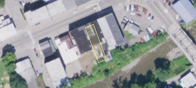 37 Main St