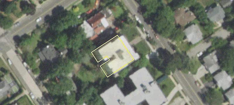 37 Woodmere Blvd